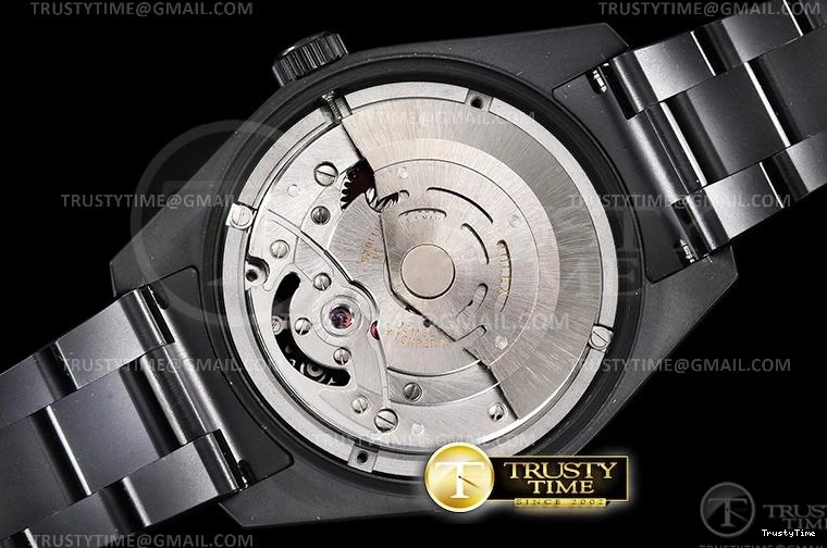 1112 ROLMIL030B – Milgauss Sustainable 1000